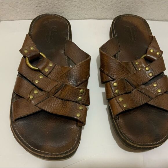 Sandals_&_Flip_Flops